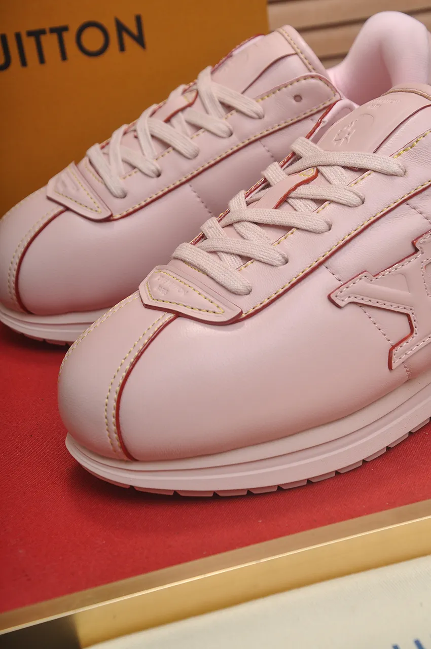 Men's men's shoes 💰700💶[LOUIS VUITTON] new original order 🍀LV Louis Vuitton * - top version of LV classic trendy shoes! Made of imported original fabrics, mesh lining, and original wear-resistant rubber foam outsole! High quality products! Size (female 35-40)